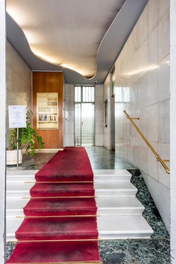 Apartamento Easylife - Wonderful Penthouse With Terrace A Few Steps From The Duomo Milán Exterior foto